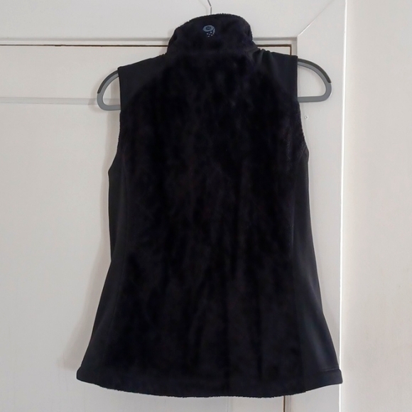 Mountain Hardwear Vest - Picture 2 of 4